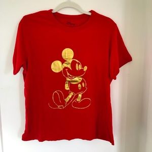 Disney Mickey Mouse XL Fitted Tee